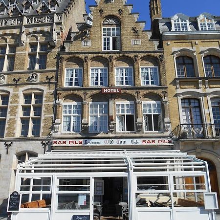 Hotel Old Tom Ипр Экстерьер фото