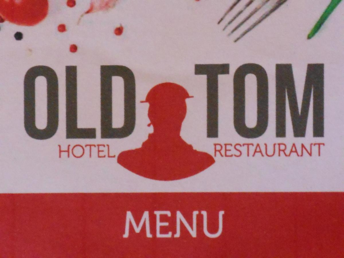 Hotel Old Tom Ипр Экстерьер фото