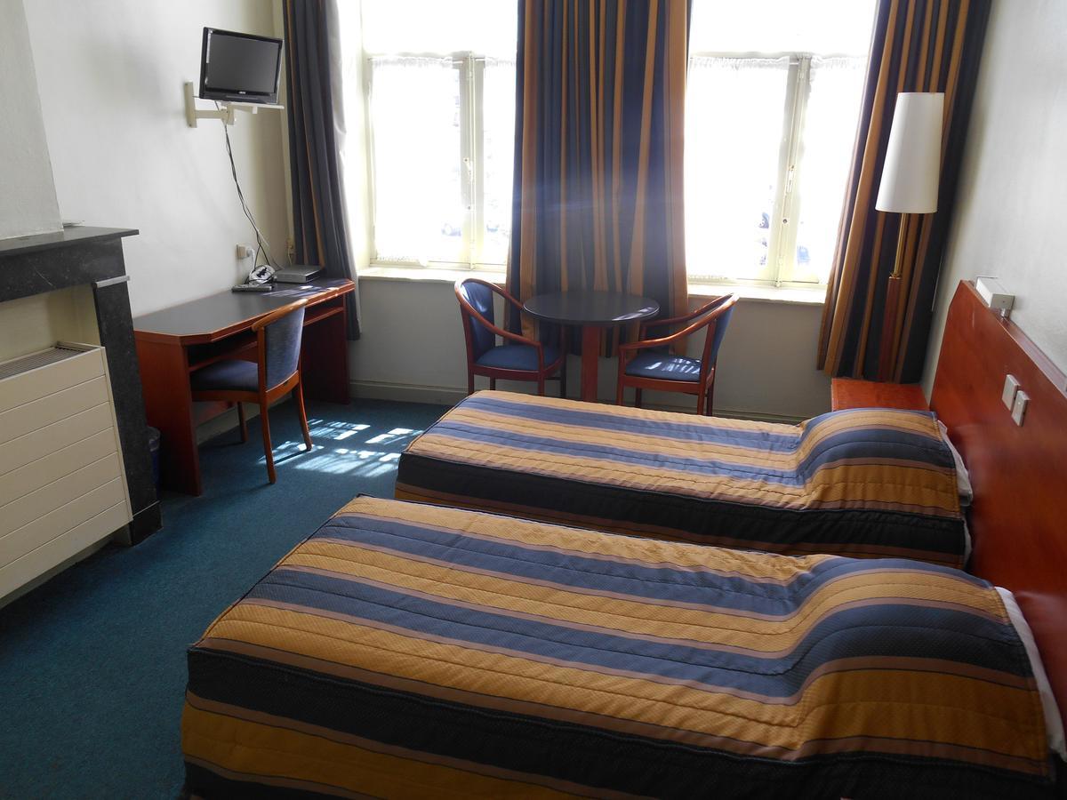 Hotel Old Tom Ипр Экстерьер фото